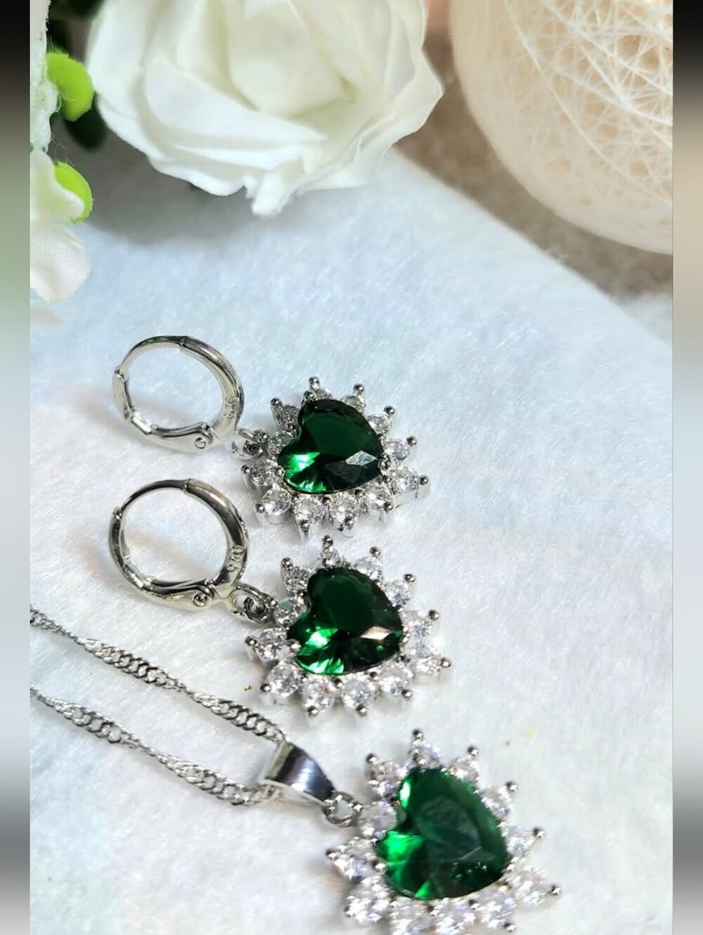 Emerald Heart Pendant and Earrings Set - Green Crystal Jewelry